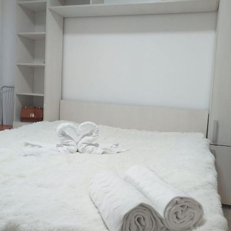 Epic Apartment Timisoara Esterno foto