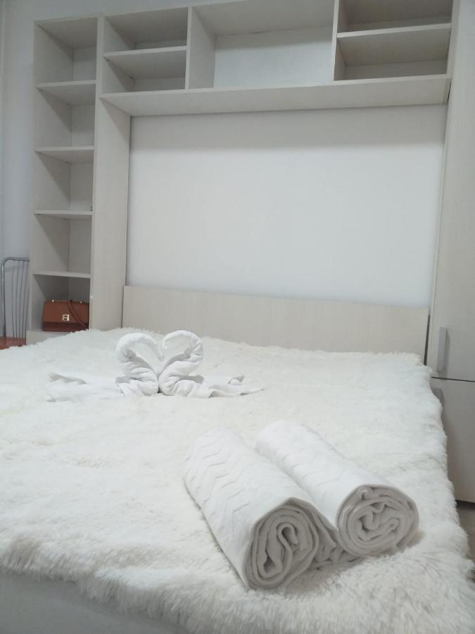 Epic Apartment Timisoara Esterno foto